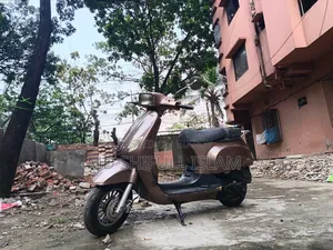 Vespa GTS 125 2021 Gray