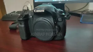 Canon 60d With 18-55mm