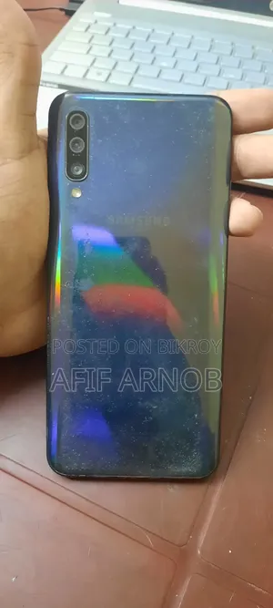 স্যামসাং গ্যালাক্সি এ৫০ ৬৪ জিবি নীল