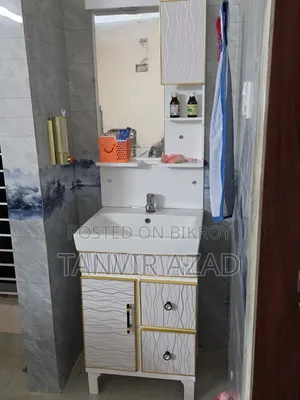 White Basin Cabinet Set
