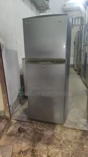 Samsung 12 CFT Non Frost Fridge