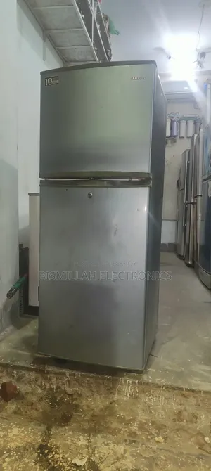 Samsung 12 CFT Non Frost Fridge