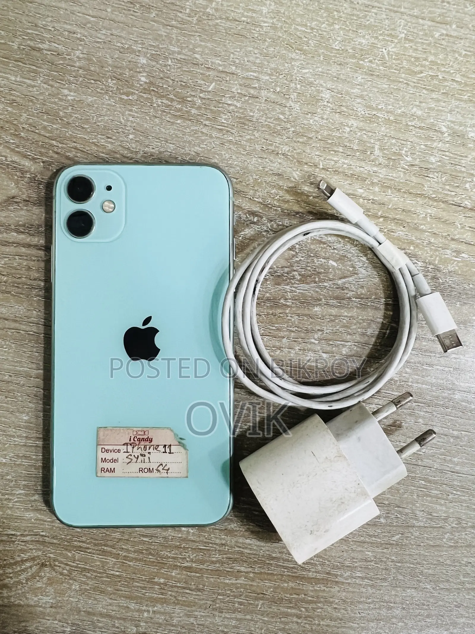 Apple iPhone 11 64 GB Green
