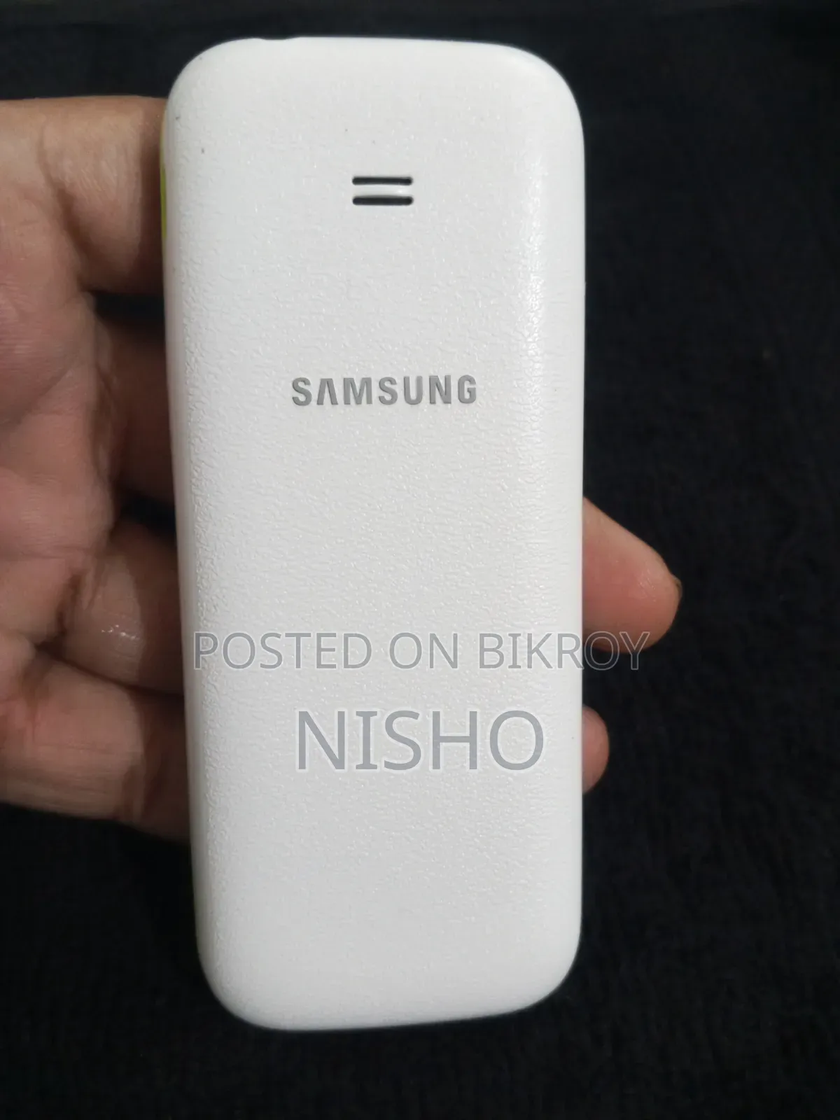 স্যামসাং গুরু মিউজিক ২ সাদা