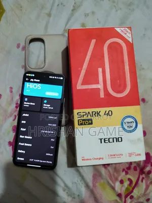 নতুন টেকনো স্পার্ক ৪০ প্রো+ ২৫৬ জিবি সাদা