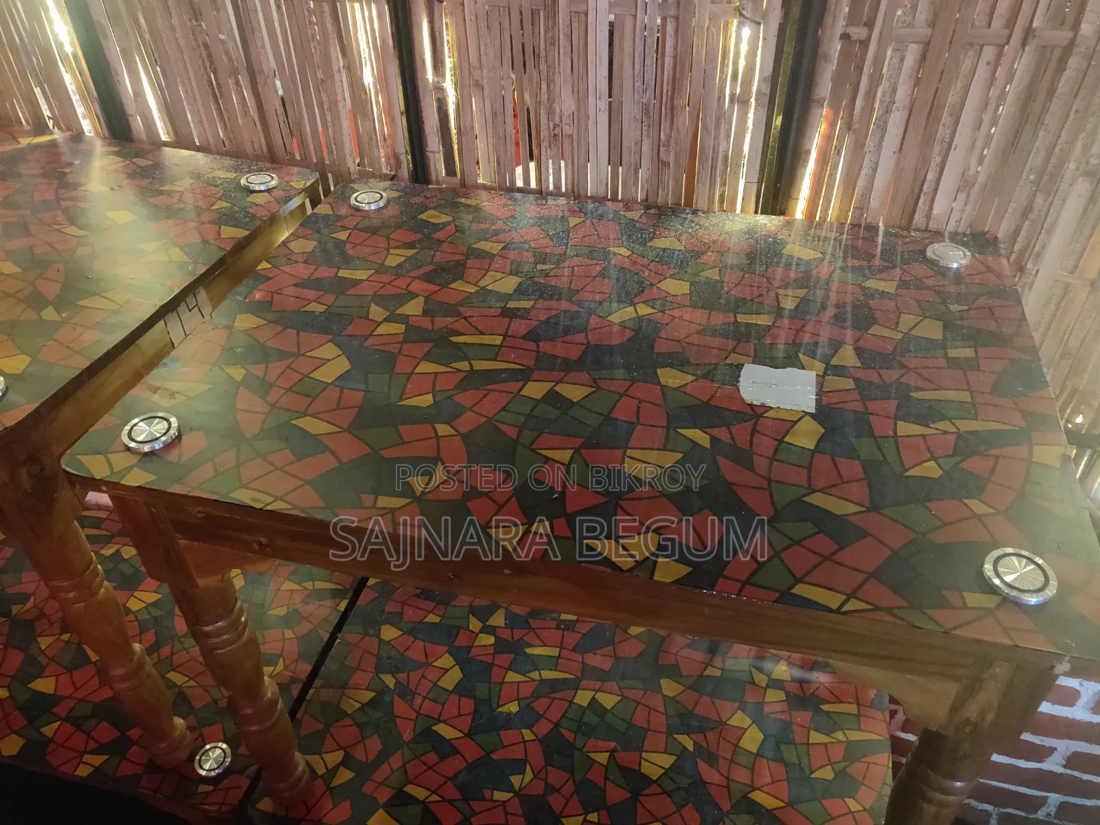 4 Tables and 10 Stools