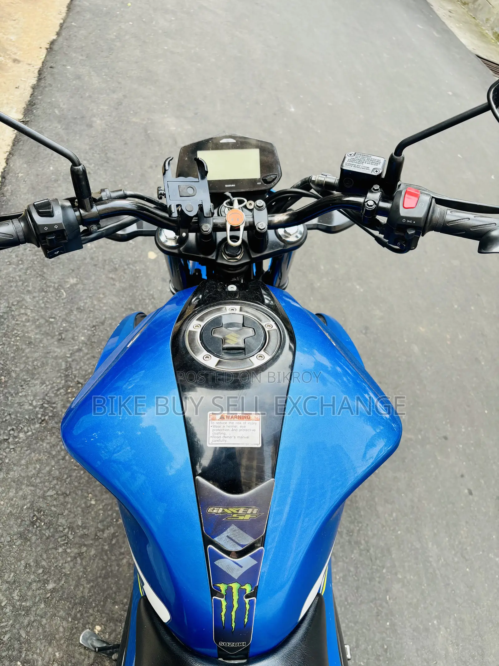 Suzuki Gixxer Fi ABS ২০২২ নীল