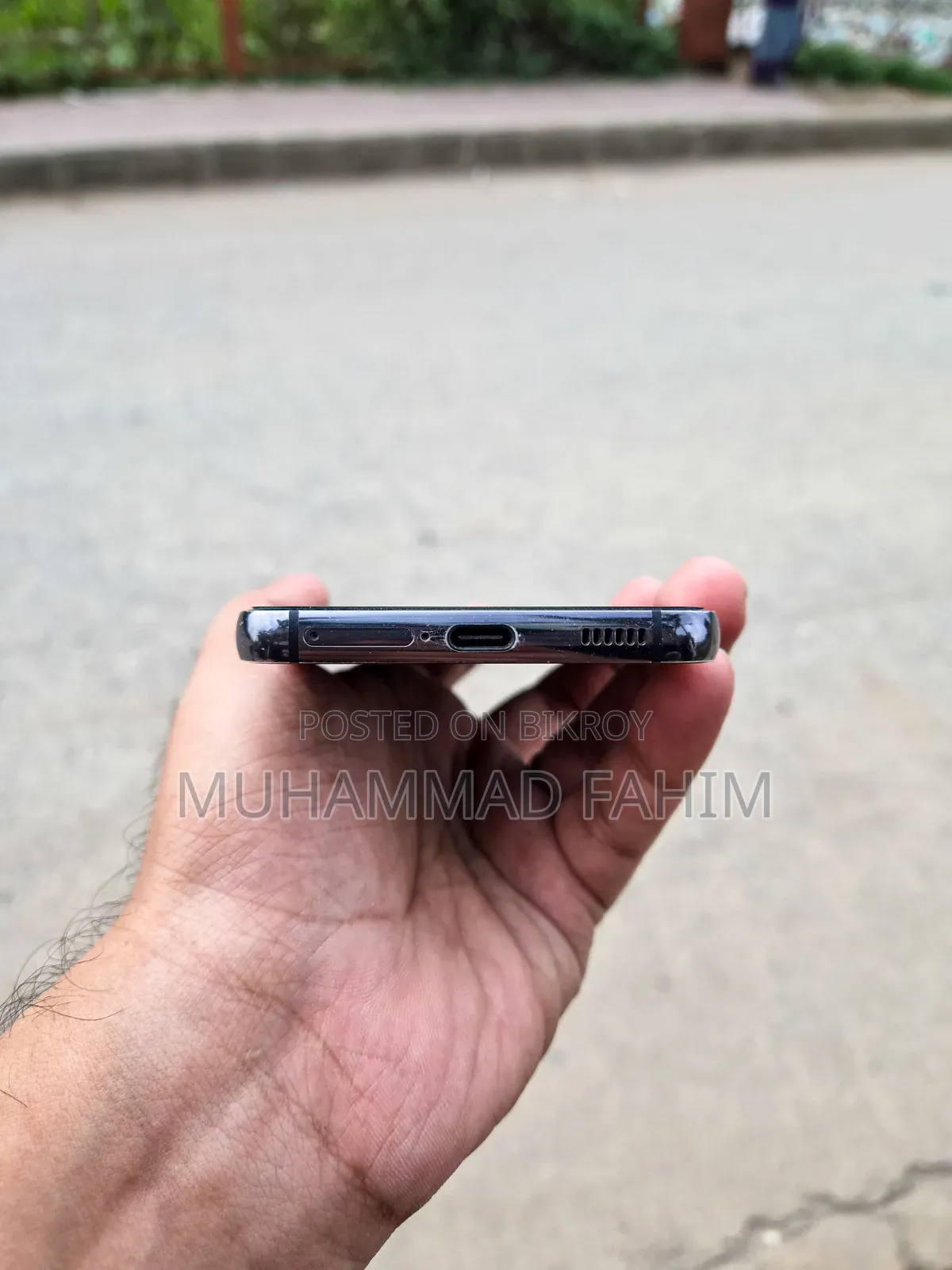 স্যামসাং গ্যালাক্সি এস২২ ৫জি ১২৮ জিবি কালো