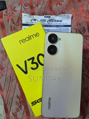 রিয়েলমি ভি২৩ ২৫৬ জিবি গোল্ড