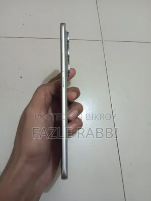 ইনফিনিক্স হট ৬০ প্রো+ ১২৮ জিবি সিলভার