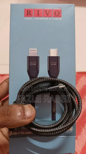 Anker 20watt iPhone Adaptor+ Rivo 20 Watt Cable