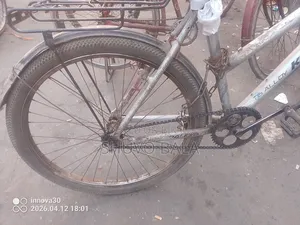 টাকার দরকার তাই সাইকেল টা জরুরি ভিত্তিতে বিক্রি করা হবে