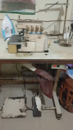 Yamata Industrial Overlock Sewing Machine Full Set