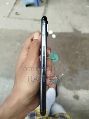 Apple iPhone XS 64 GB Black
