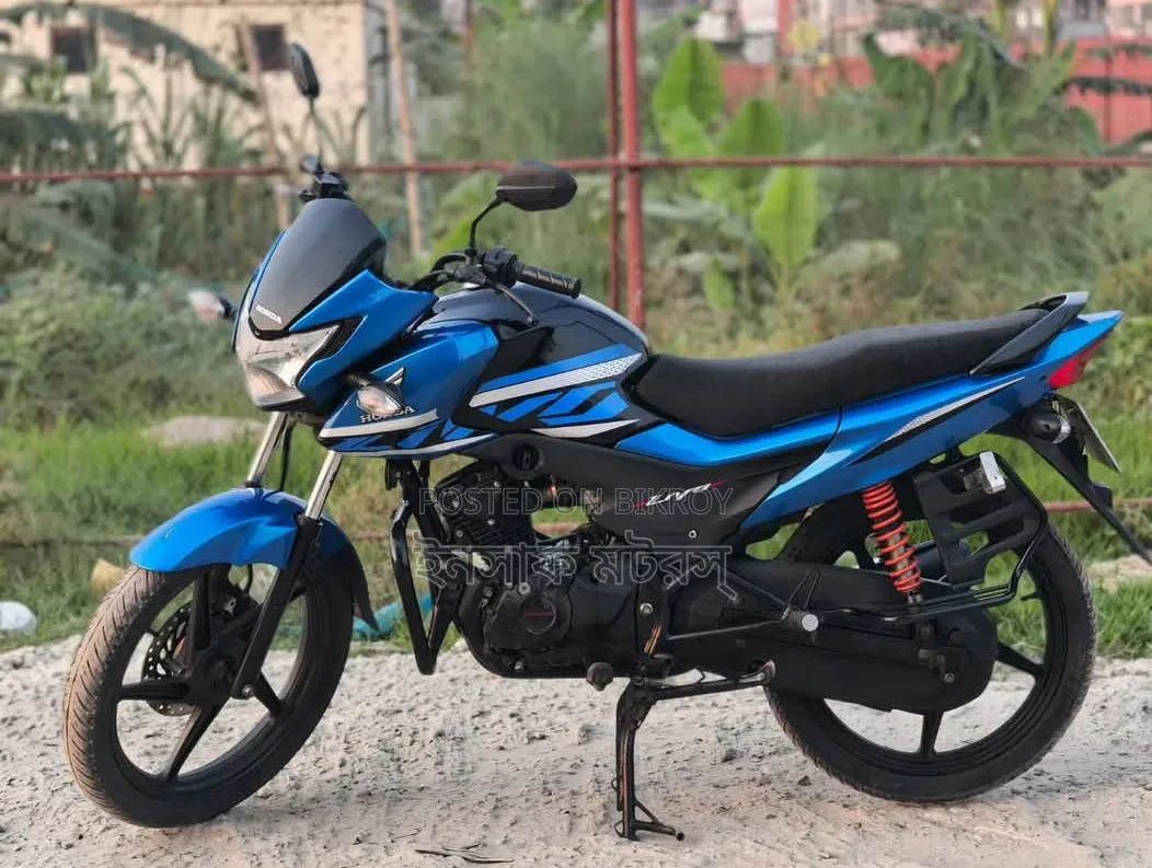 হোন্ডা ২০২২ গ্রে