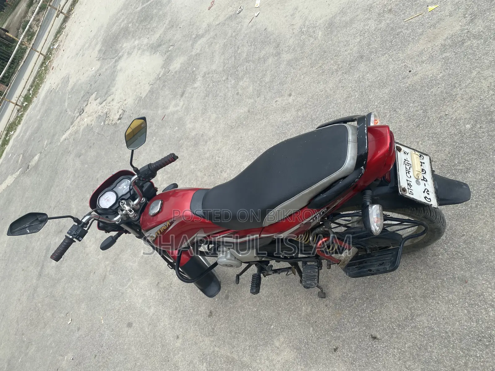 বাজাজ প্লাটিনা ১০০ ২০১৯ লাল