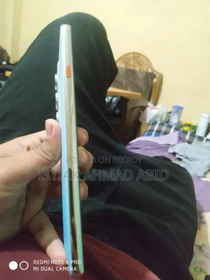 টেকনো ক্যামন ৪০ ২৫৬ জিবি নীল
