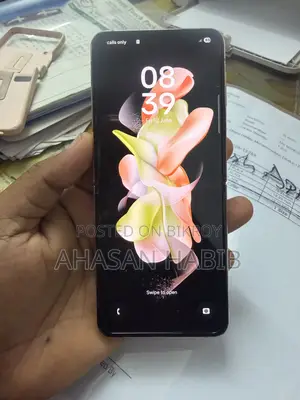 Samsung Galaxy Z Fold4 256 GB Gold
