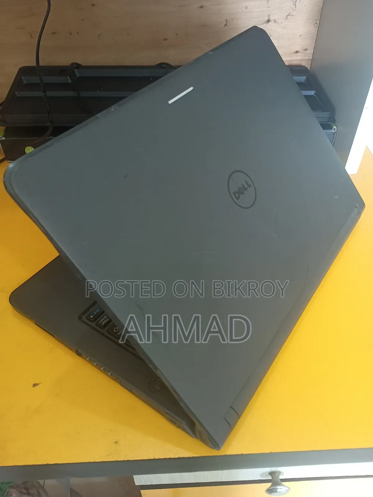 Laptop Dell Latitude 3350 4GB Intel Core I3 SSD 128GB