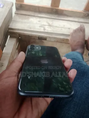 অ্যাপল আইফোন ১১ ৬৪ জিবি ব্ল্যাক