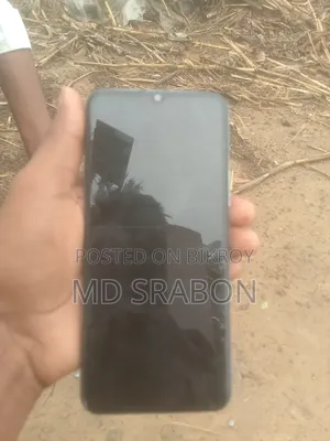 Vivo Y21 64 GB Blue