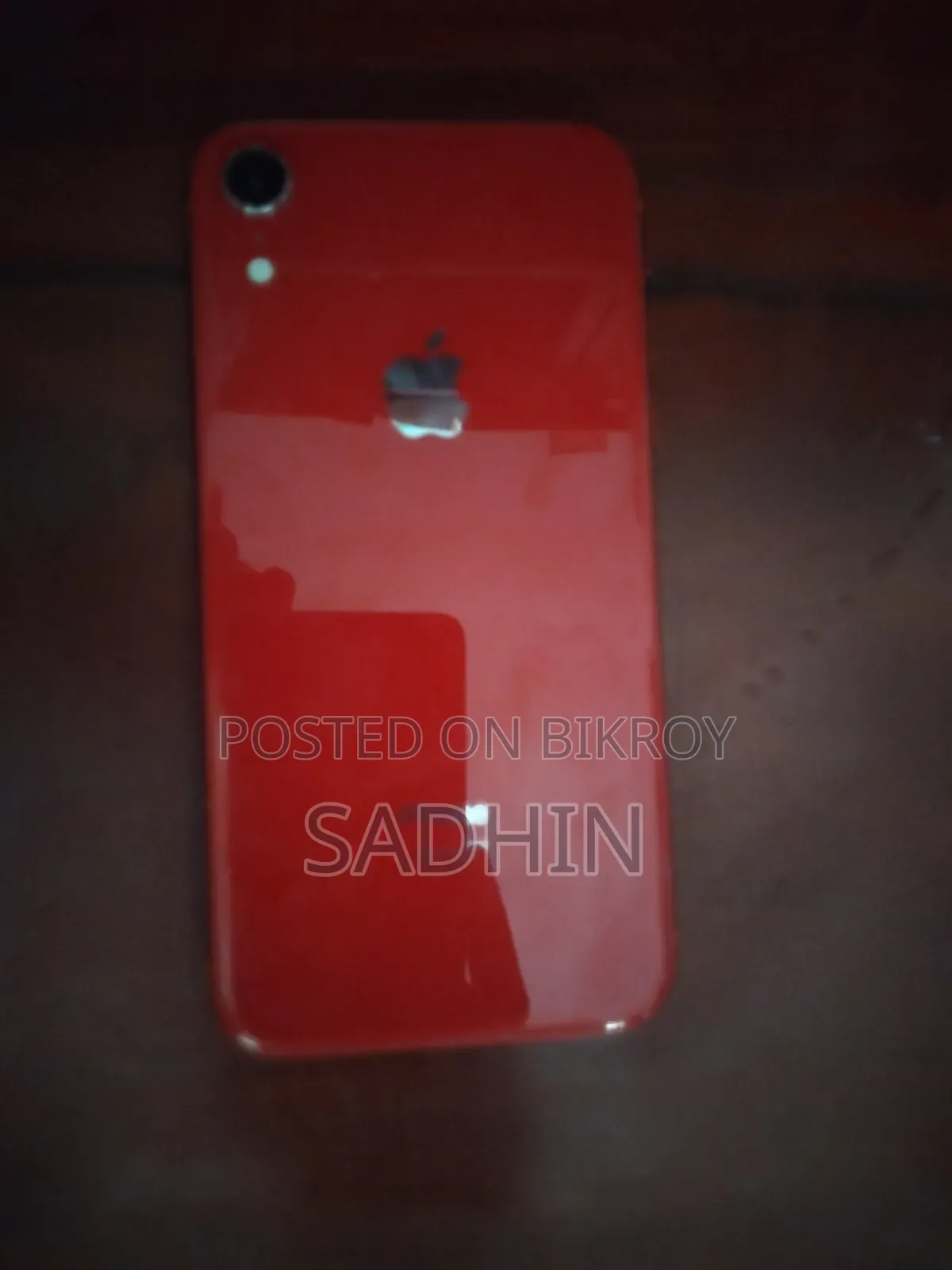 Apple iPhone XR 64 GB Red