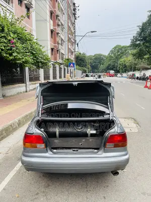 Toyota Corolla 1.3 Sedan 1996 Gray