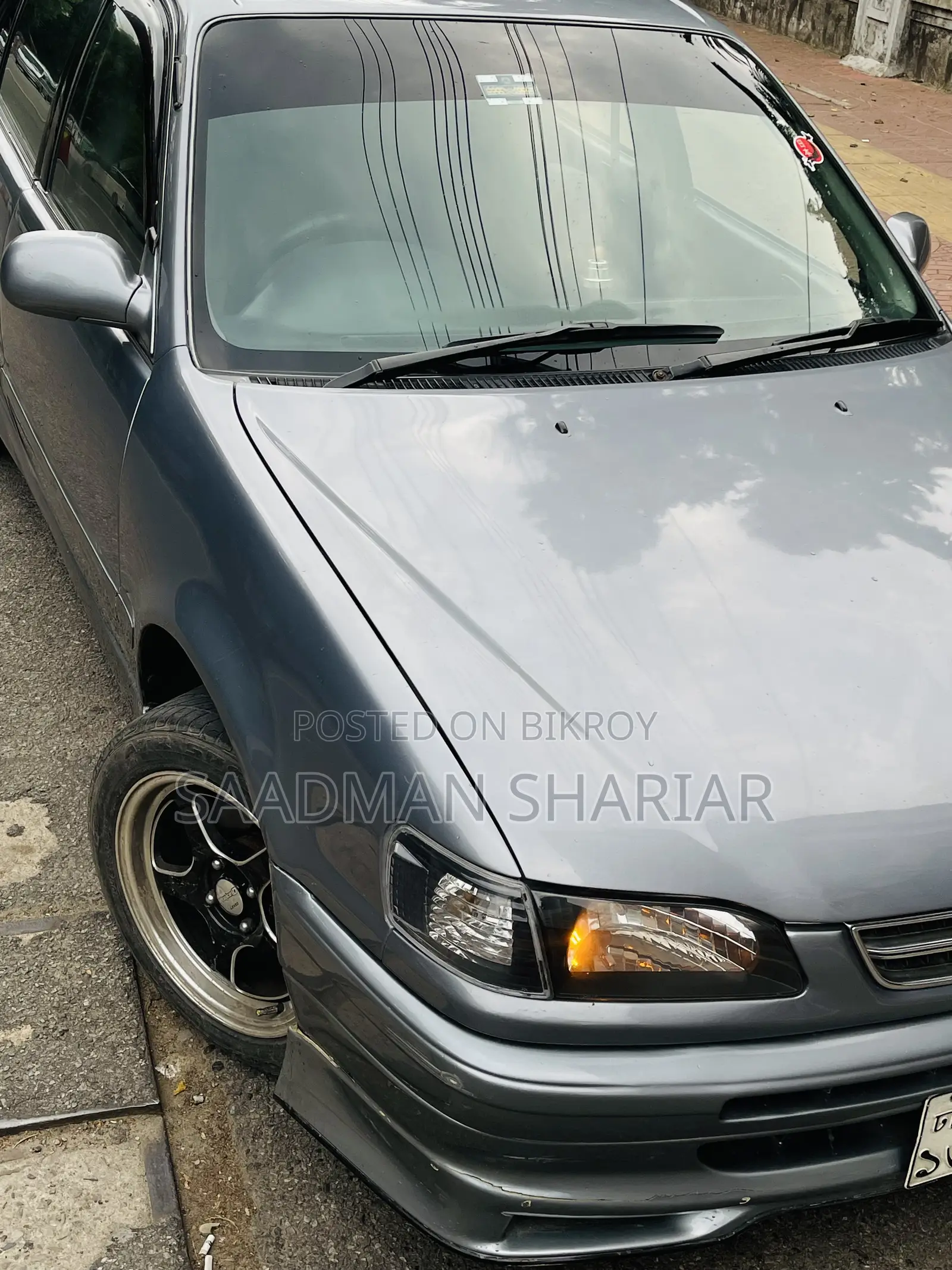 Toyota Corolla 1.3 Sedan 1996 Gray