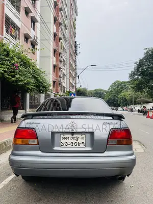 Toyota Corolla 1.3 Sedan 1996 Gray