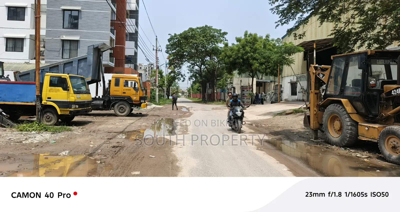 ৬ কাঠা সাউথ কর্নার প্লট - সেল বসুন্ধরা বারিধারা