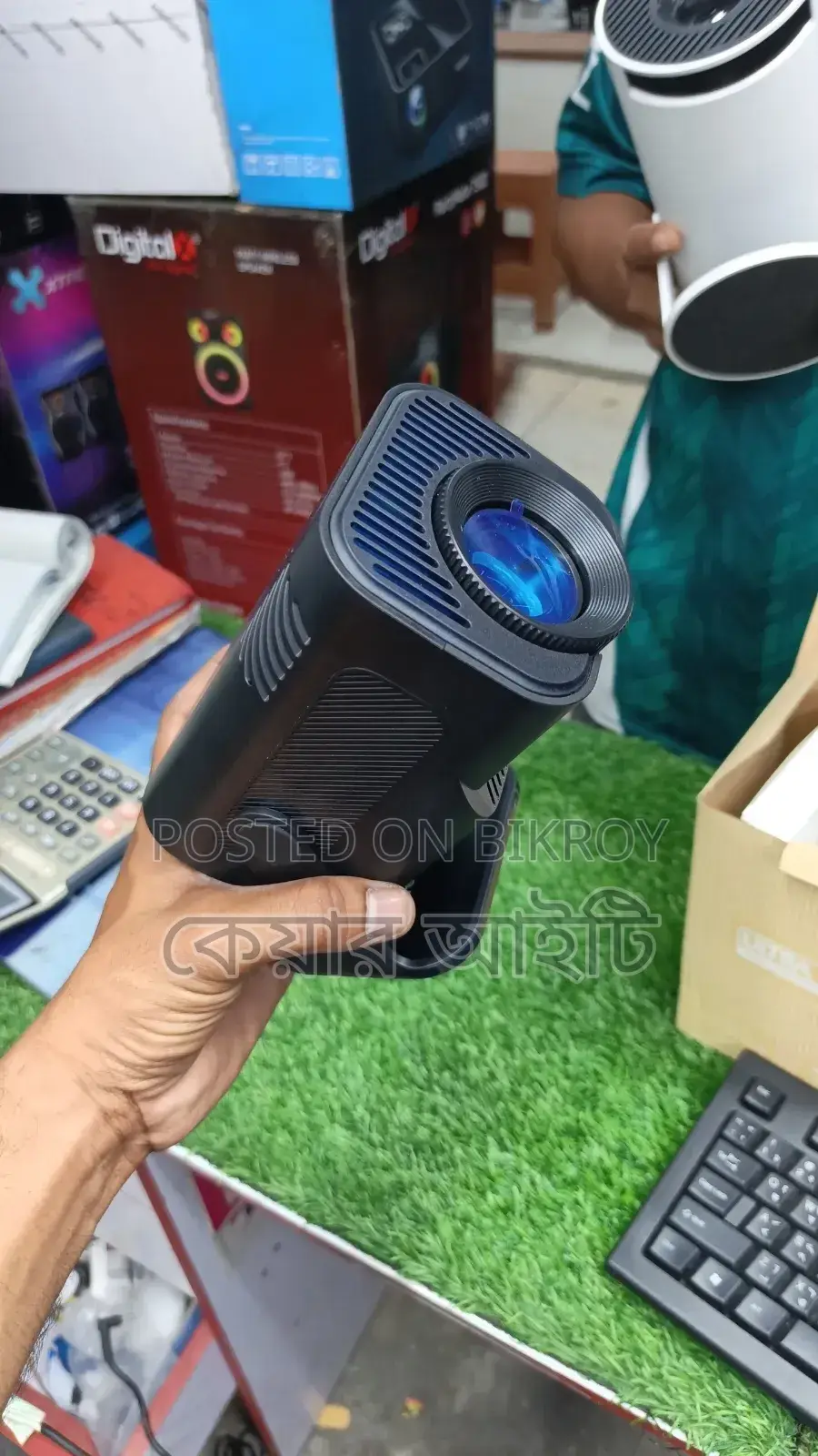 Unit Hy320 Android Projector