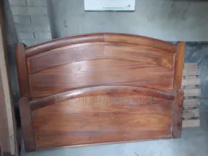 একটি খাট বিক্রয় হবে