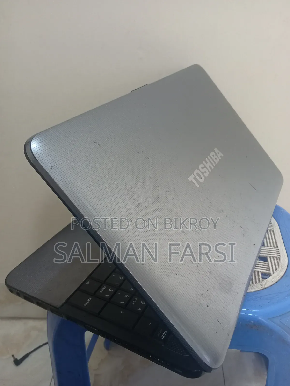 Laptop Toshiba Satellite C850 4GB Intel Core I5 SSD 256GB