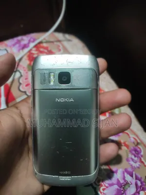 Nokia E6 Silver