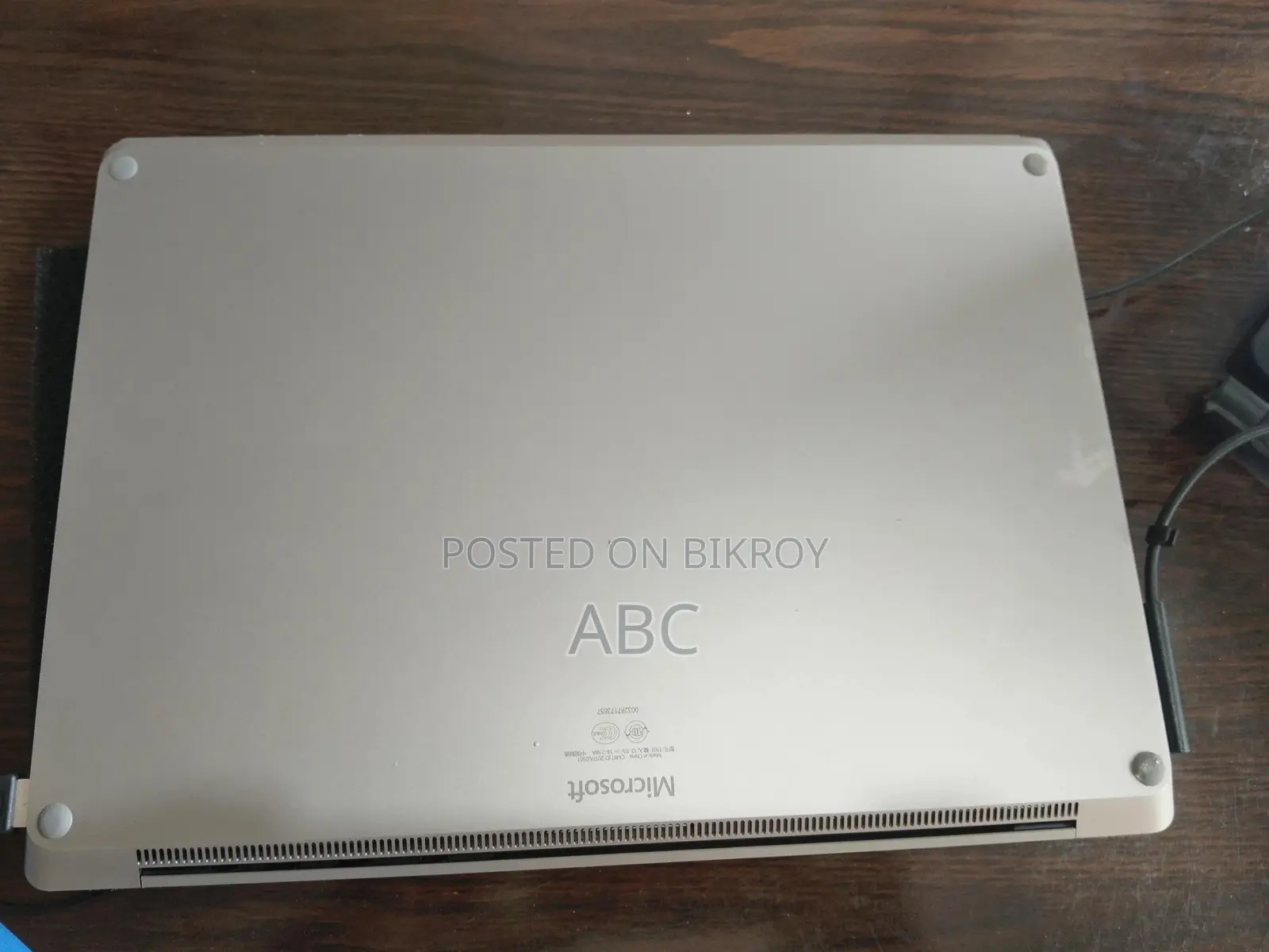 Laptop Microsoft Surface Book 8GB Intel Core I5 SSD 256GB