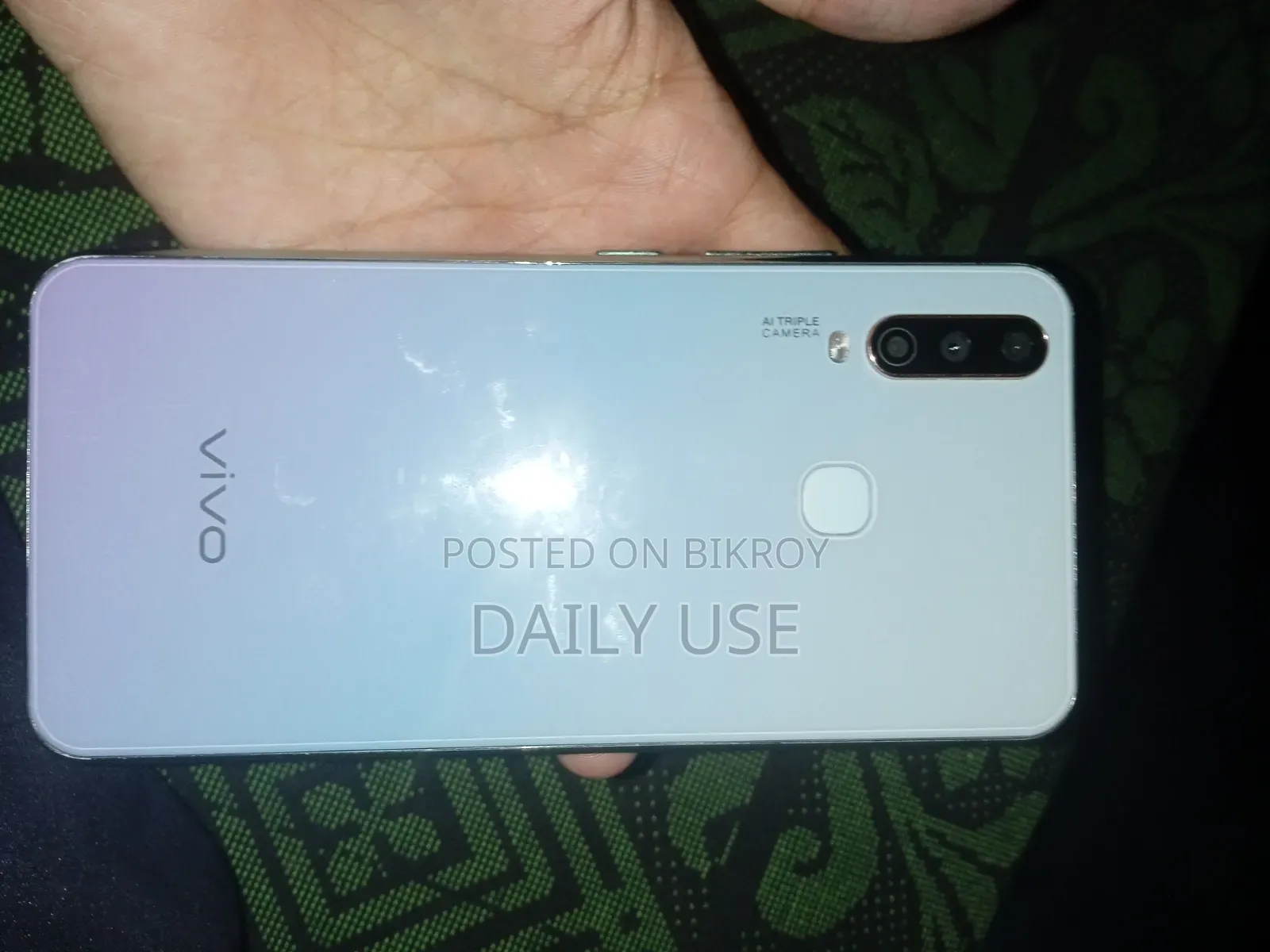 Vivo Y17 256 GB Silver