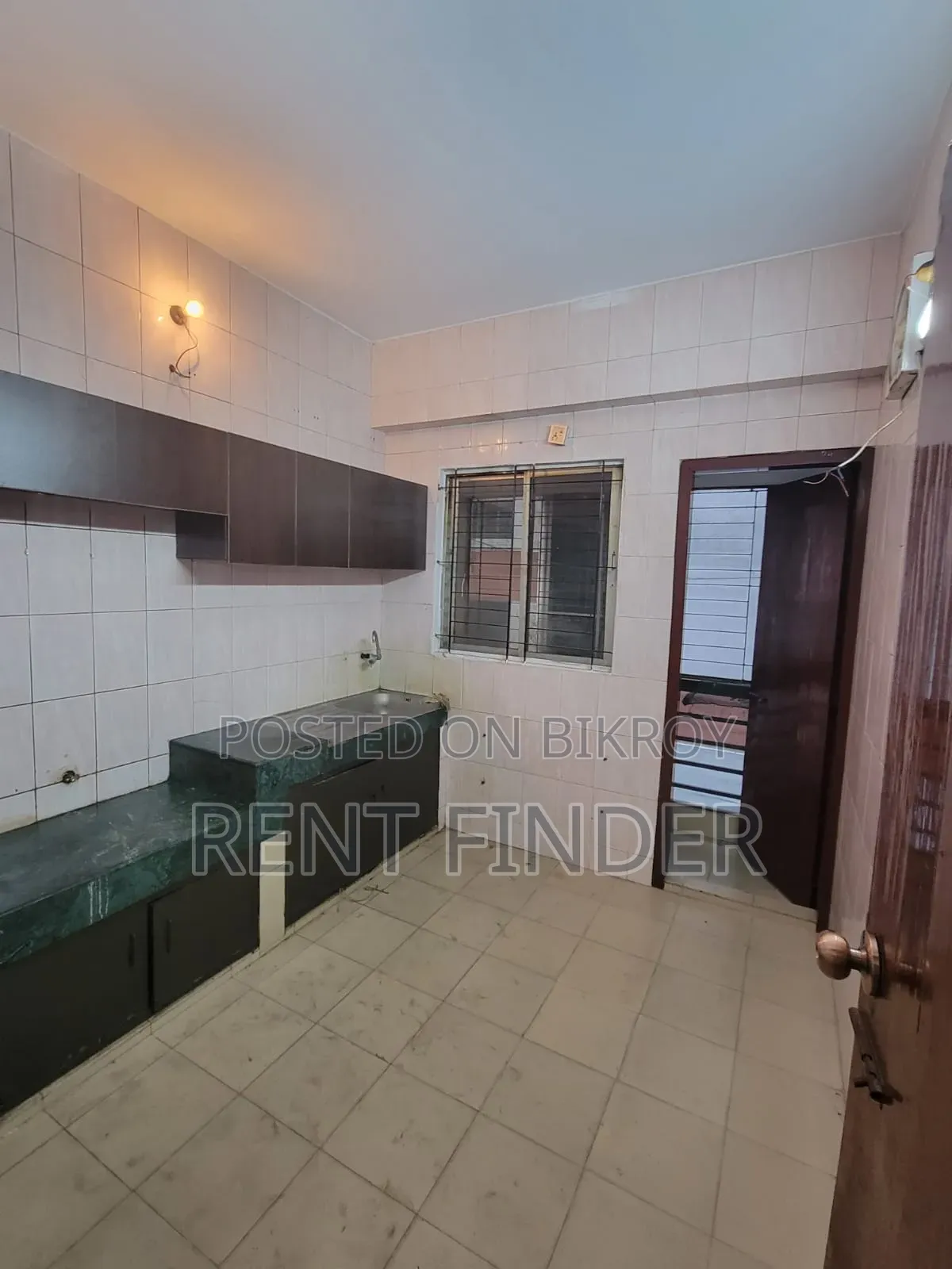 Un-Furnished Office Space in Gulshan-1