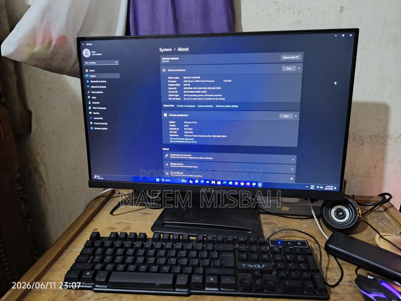Desktop Computer MSI Model 8GB AMD Ryzen 5 SSHD (Hybrid) 256GB