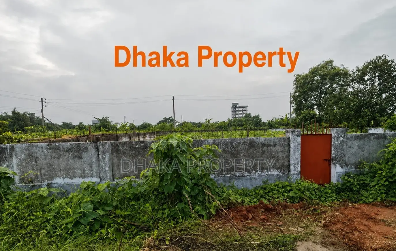 3 Katha Lake Park South at Sector-23