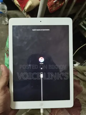 Apple iPad 2 Wi-Fi 16 GB Silver