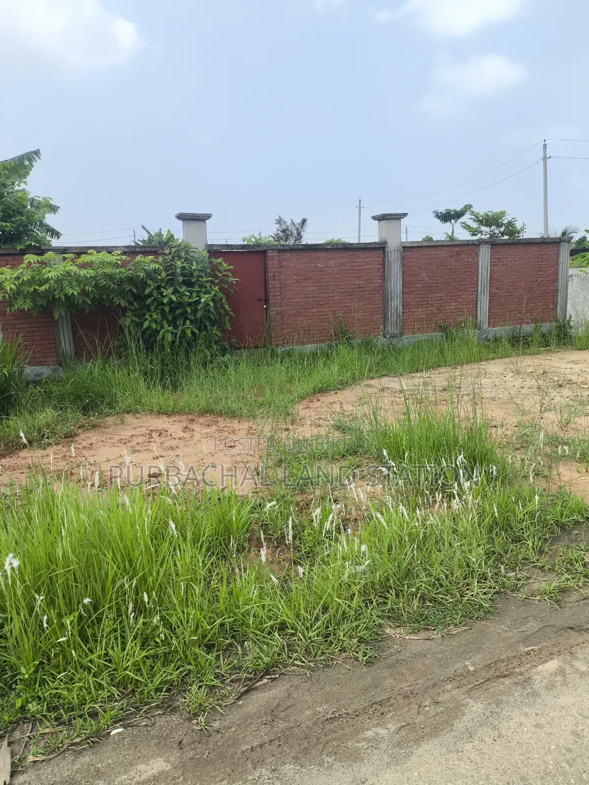 Sector: 10, Lake Drive Road, 5 Katha Plot, Urgent Sale, Purbachal.