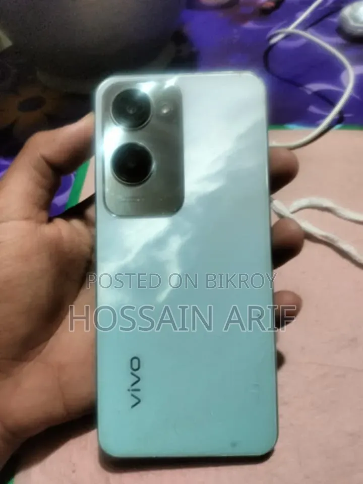 Vivo Y18 128 GB Blue