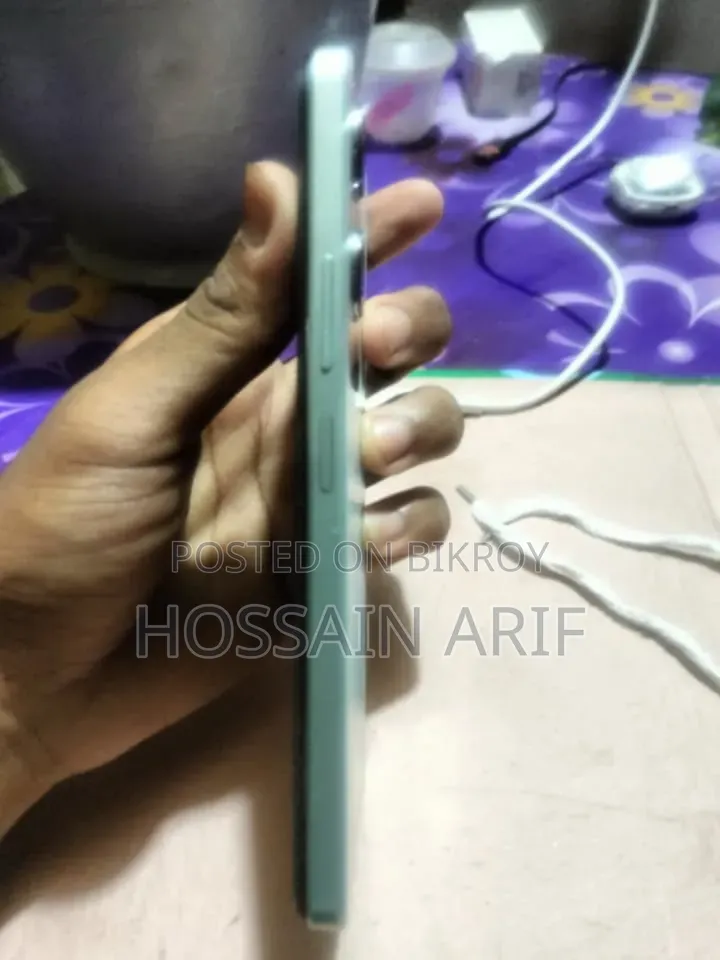 Vivo Y18 128 GB Blue