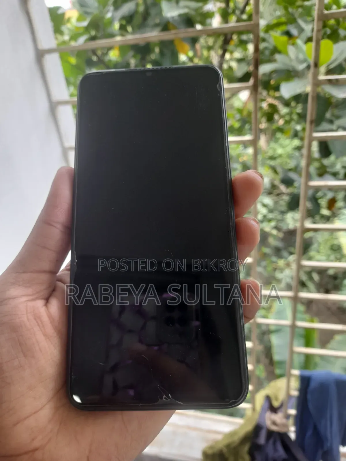 Infinix 4 GB Black