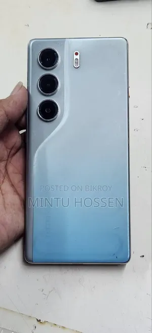 Tecno Camon 40 Pro 4G 256 GB Blue