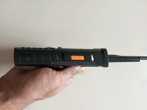 নতুন মোবাইল ফোন কালো