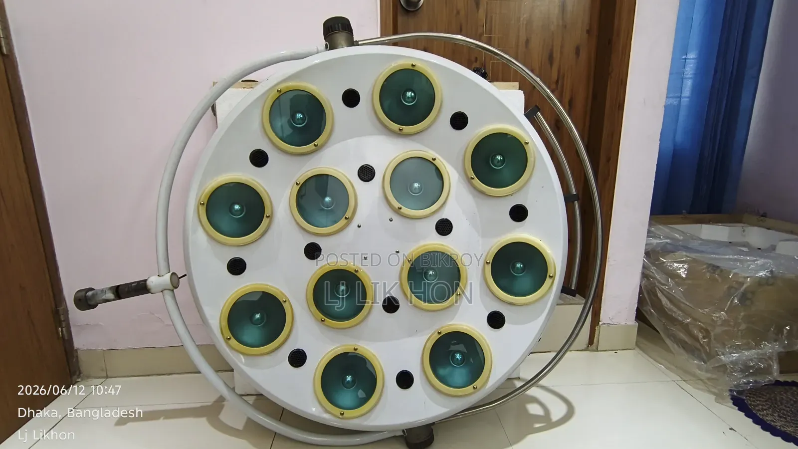 Smic 12 Reflector Operation Theatre (OT) Lamp for Sale