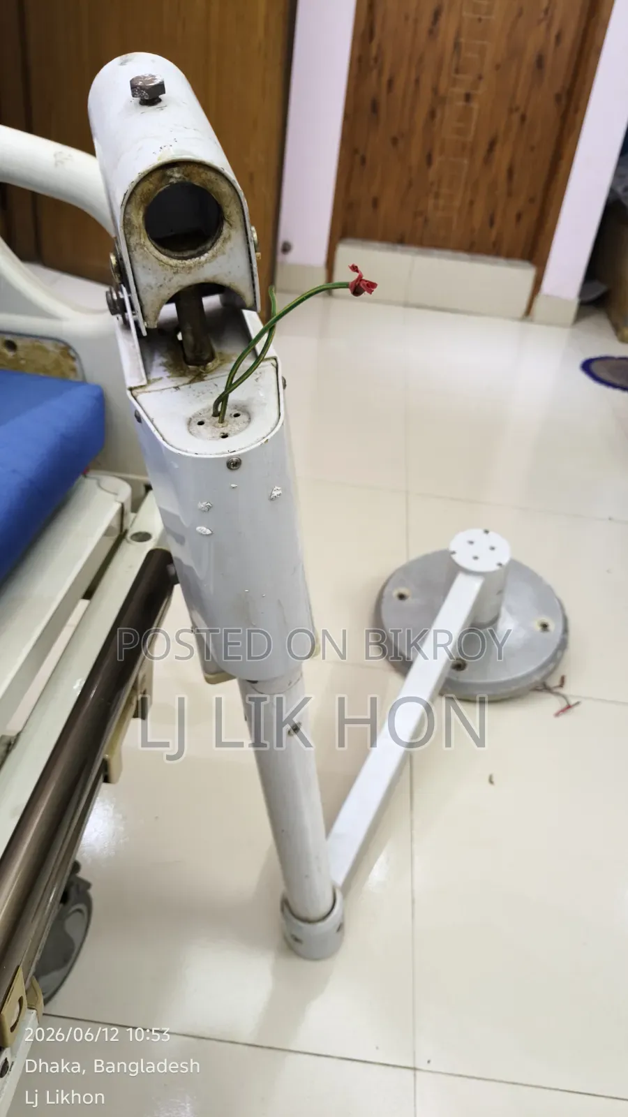 Smic 12 Reflector Operation Theatre (OT) Lamp for Sale