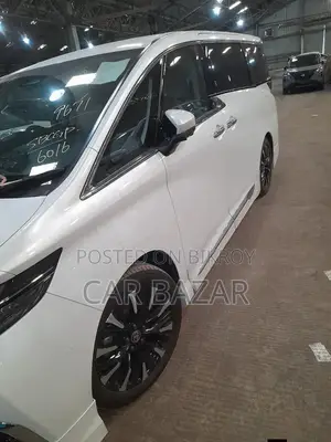 Toyota Alphard 2023 Pearl