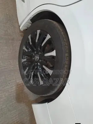 Toyota Alphard 2023 Pearl